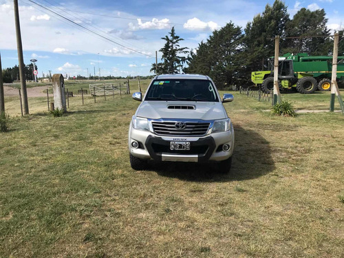 Toyota Hilux 3.0 Cd Srv Cuero I 171cv 4x4 2013