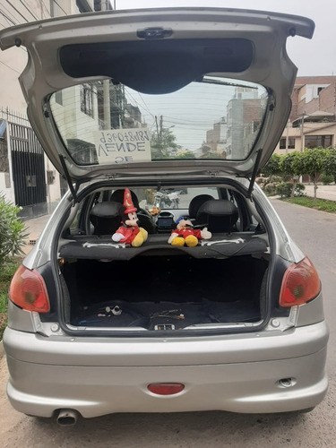 Auto Peugeot