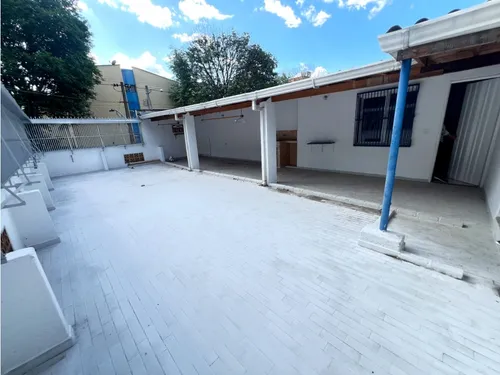 Casa Lote En Los Colores