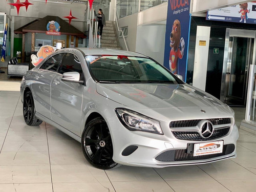 Imagem 3 de 15 de Mercedes-benz Cla 180 1.6 Cgi Gasolina 7g-dct