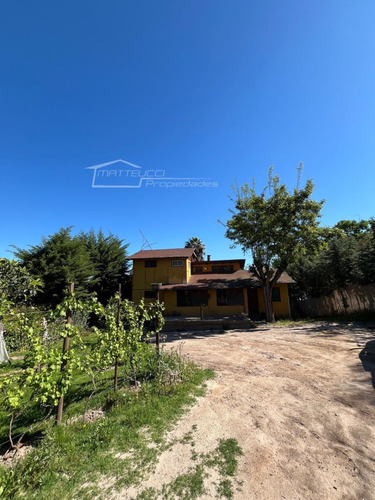 Linda Casa A Orilla De Lago
