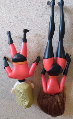 Increíbles Pixar Muñecos (Usado)