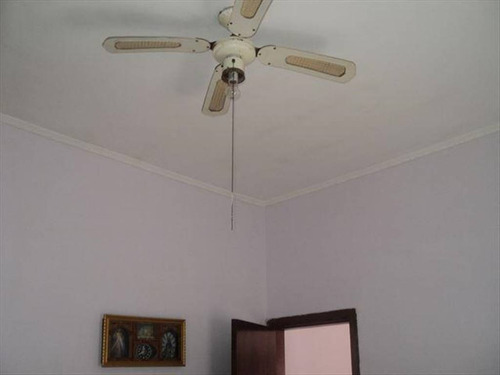 Imagem 27 de 30 de Bem Perto Da Praia Num Terreno De 5 X 25 Com Duas Vagas De Garagem - Hm663
