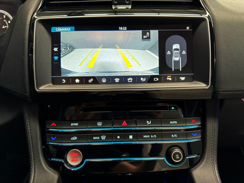 Jaguar F-PACE FIRST EDITION