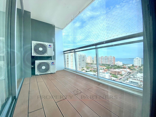 Imagen 10 de 25 de Moderno Apartamento Con Preciosa Vista