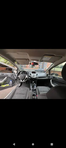 Ford Fiesta 1.6 Hatchback Mecánica