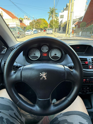 Peugeot 207 1.4 Active 75cv