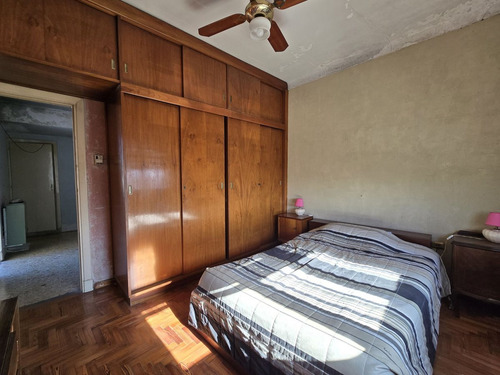 Casa 4 Ambientes En Venta En Temperley Jardín