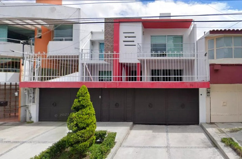 Casa A La Venta En Ciudad Satelite, Gran Oportunidad En Remate Bancario