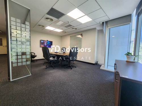 Oficina Con Open Plan 680 M2 Edificio De Las Artes