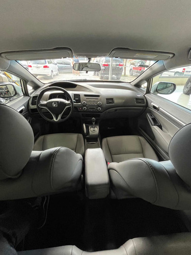 Imagen 13 de 17 de Honda Civic 2010 1.8 Exs At