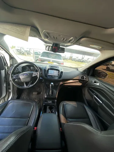 Ford Escape 2.0 Titanium