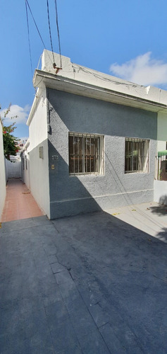Casa De 2 Dormitorios Y Cochera - Buceo