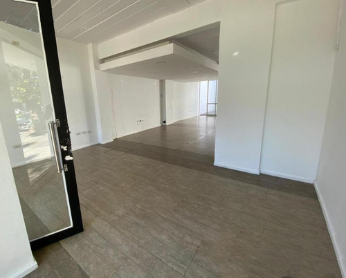 Local Comercial En Venta - 120mts2 - La Plata