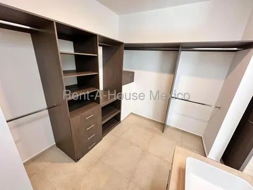 Zibata, Qro. Se Vende Casa Con 3 Recamaras 175 M2 De Construccion Qh 253112