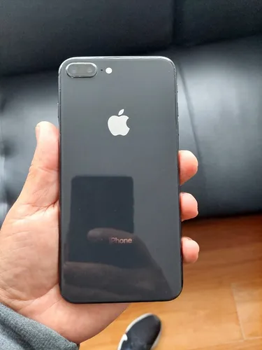 Celular Iphon 8 Plus (Usado)