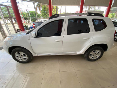 Imagen 3 de 6 de Renault Duster 2015 2.0 Ph2 4x2 Privilege 143cv