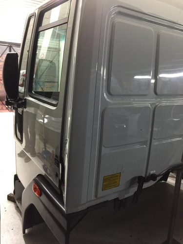 Cabinas 0km ! Camion Ford Cargo 915 / 1722 / 1730 !