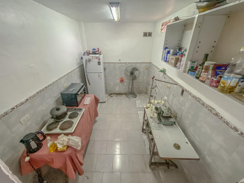 Imagen 22 de 25 de Casa En Paternal