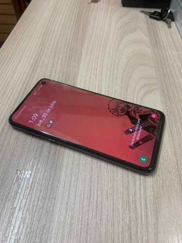 Samsung S10e. 128gb. 6gb. Ram