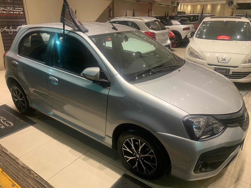 Imagen 2 de 8 de Toyota Etios Xls 2020