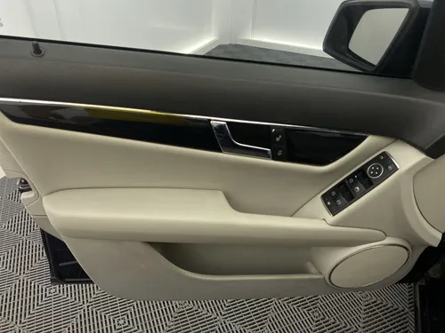 Mercedes Benz C 180 Cgi Blueefficiency Mt 1.8