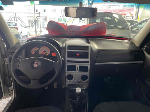 Fiat Palio 1.4 MPI ELX 8V FLEX 4P MANUAL