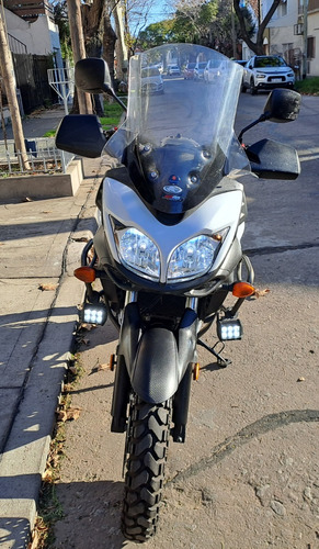 Suzuki V-strom 650