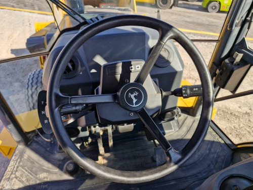 2020 Retroexcavadora John Deere 710 L