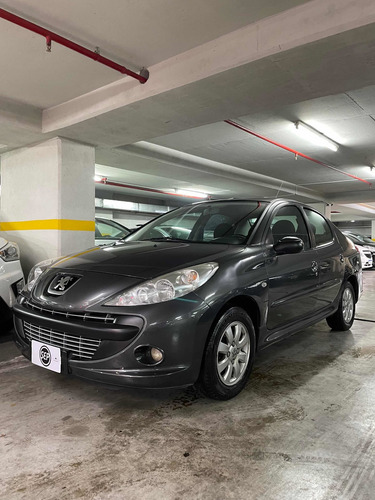 Peugeot 207 1.4 Sedan Xs 2011 Gnc Sepautos