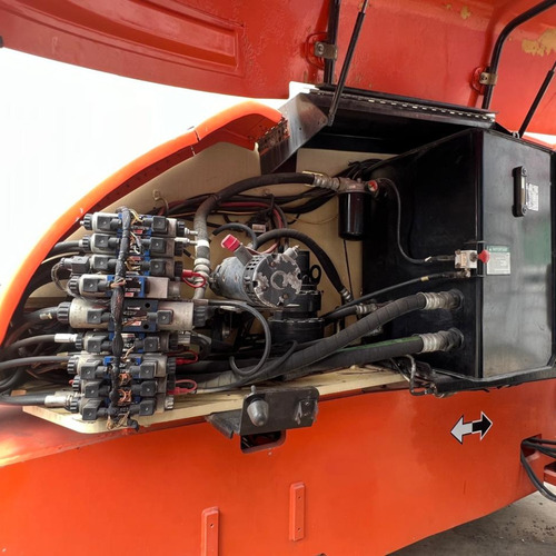 Plataforma Articulada JLG 800 A 2006