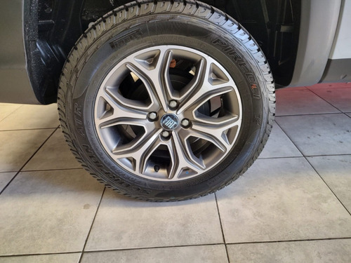 Imagen 10 de 16 de Fiat Strada Volcano 1.3 Firefly