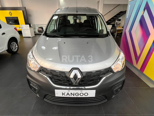 Renault Kangoo 5 Asientos Gris Entrega Inmediata (ft)