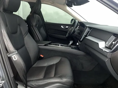 Volvo XC60 2.0 T5 Awd Momentum