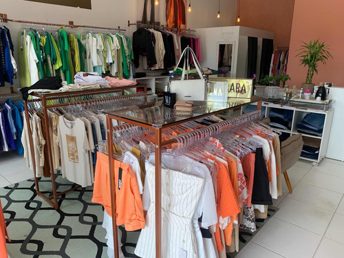 Vendo Loja De Roupas Feminina Com Ponto Comercial