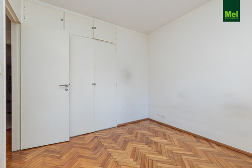 Excelente 3 Ambientes Con Dependencia Y Balcon Al Frente
