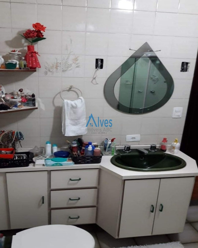Imagem 12 de 30 de Sobrado Com 4 Dormitórios 1 Suíte Com Banheira Varanda Cozinha Com Armários 3 Banheiros Churrasqueira Coberta Com Árvores E 3 Vagas De Garagem Coberta - Ca00255 - 70018023
