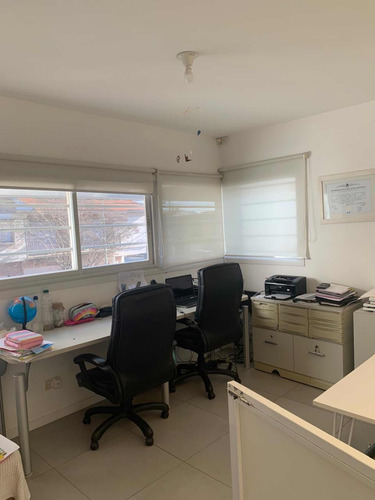 Casa Apta Oficinas, 5 Ambientes Mas Escritorio