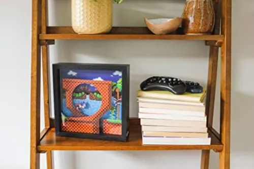 Level Up Labs Pixel Frames: Sonic The Hedgehog Loop Scene -