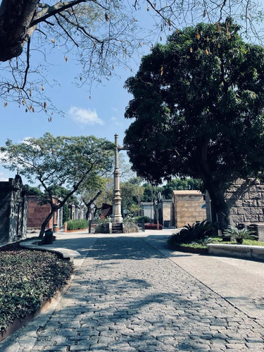 Imagem 3 de 9 de Jazigo Perpétuo - Cemitério São Francisco Xavier (sepultura)