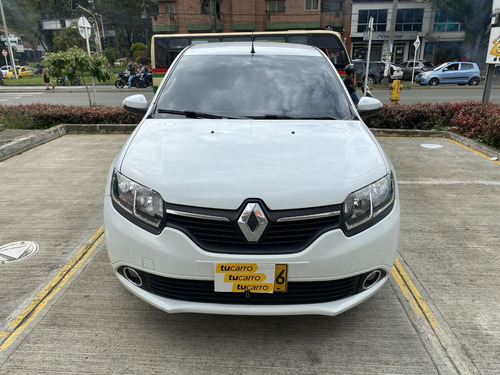 Renault Logan 1.6 At