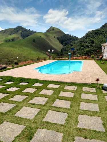 Granja Em Juiz De Fora/ Estrada Coronel Pacheco