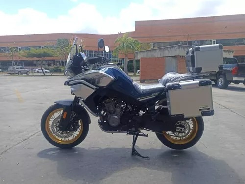Cfmoto 800mt