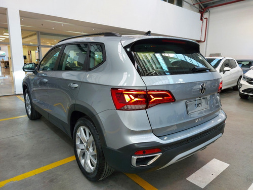 Imagen 7 de 15 de Volkswagen Taos Comfortline 250tsi