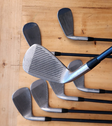 Hierros De Grafito Principiante No Titleist Ping Callaway Diestro (Usado)