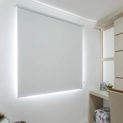 Cortina Rolo Blackout 1,80 L X 1,50 A Com Bando Cor Branco