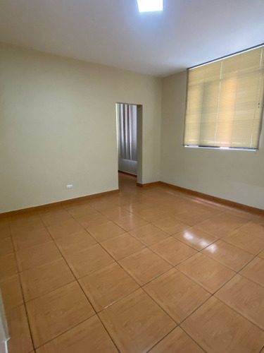 Alquilo Mini Depa ( Inlcuye Servicios) X Alt. C 3 De La Av. La Molina X Atento Peru