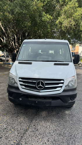 Mercedes-Benz Sprinter 16 pasajeros