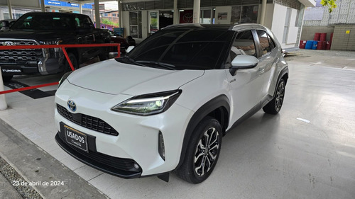 Toyota Yaris Cross Hv Xls 