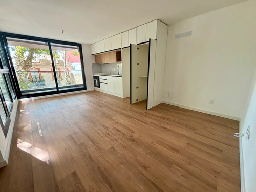 Venta Apartamento 1 Dormitorio, Balcón, Parque Rodo, Tempo Rambla